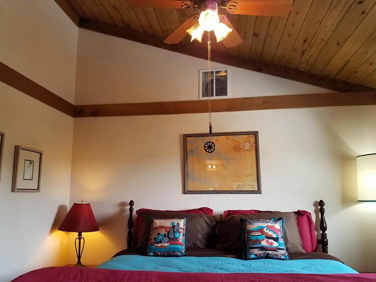 Starry Nights Ranch Bed & Breakfast Mancos Bagian luar foto